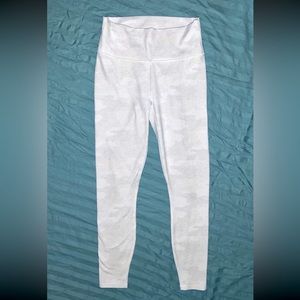 Powerhold Leggings: Made by Fabletics